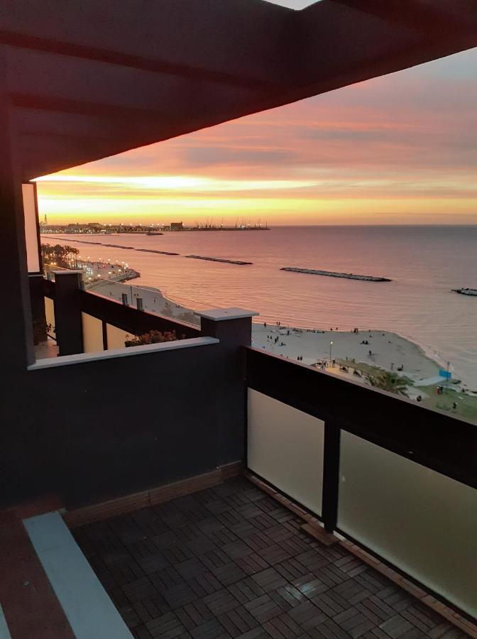 Attico Suite Spiaggia บารี ภายนอก รูปภาพ