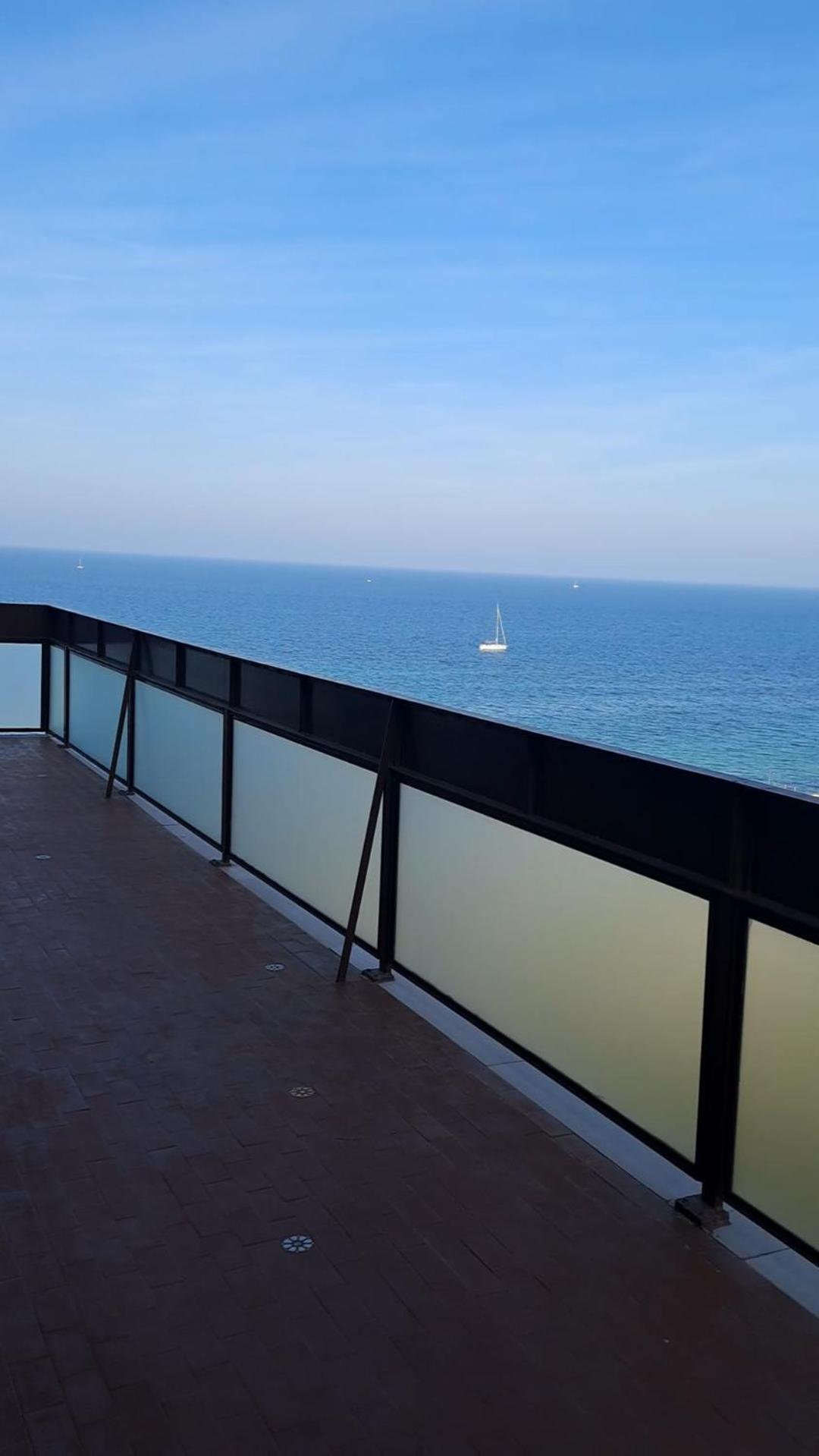 Attico Suite Spiaggia บารี ภายนอก รูปภาพ